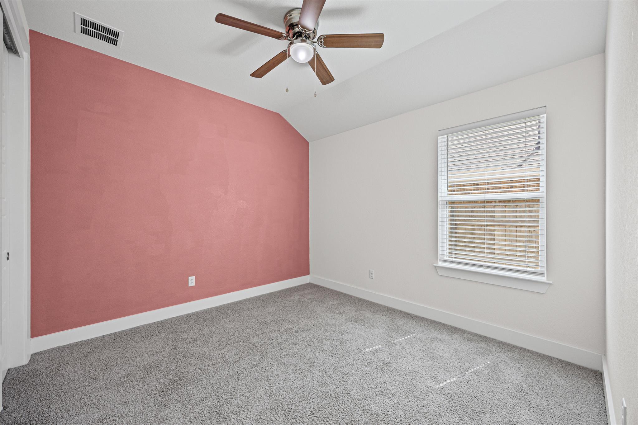 105 Lemuel Crawford Trl, Bastrop, TX 78602