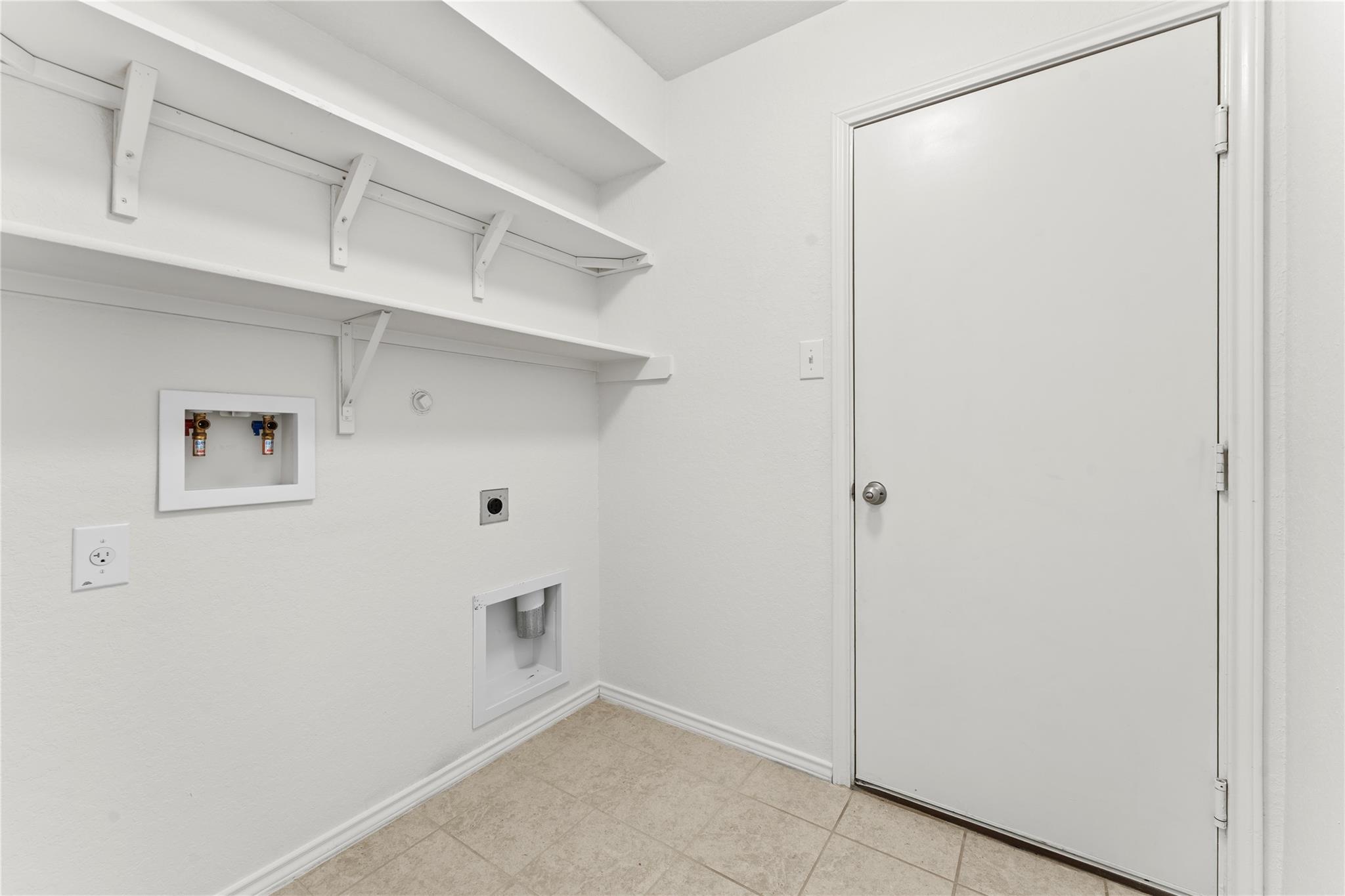 1032 Sandwell Ct, Seguin, TX 78155