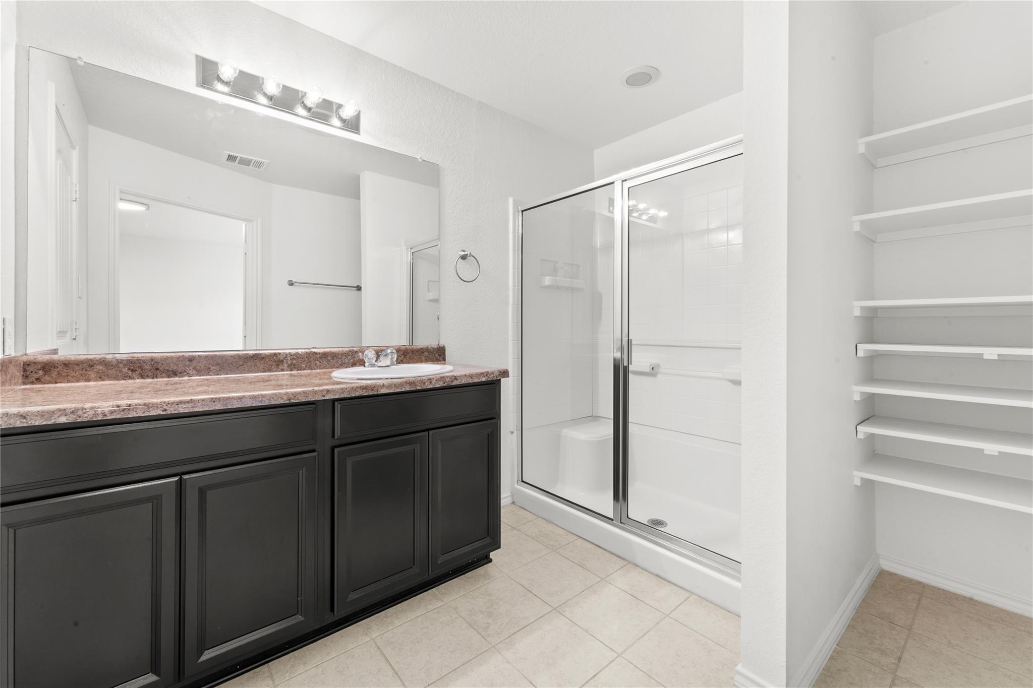 1032 Sandwell Ct, Seguin, TX 78155