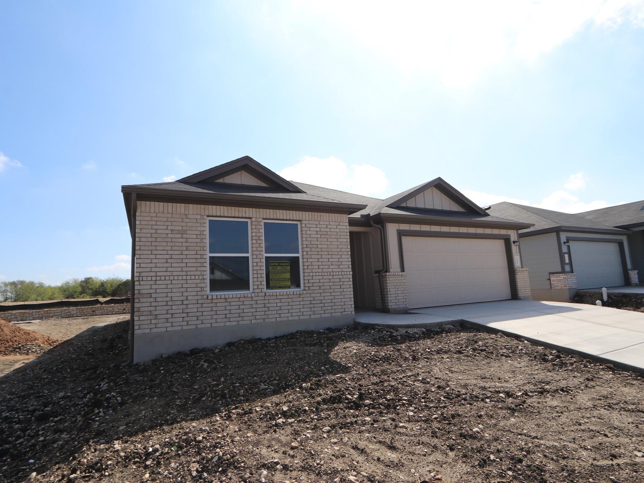 9105 Furman Dr, Austin, TX 78747