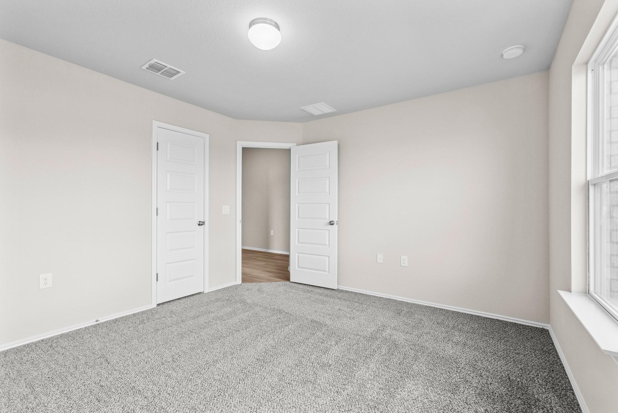 9105 Furman Dr, Austin, TX 78747