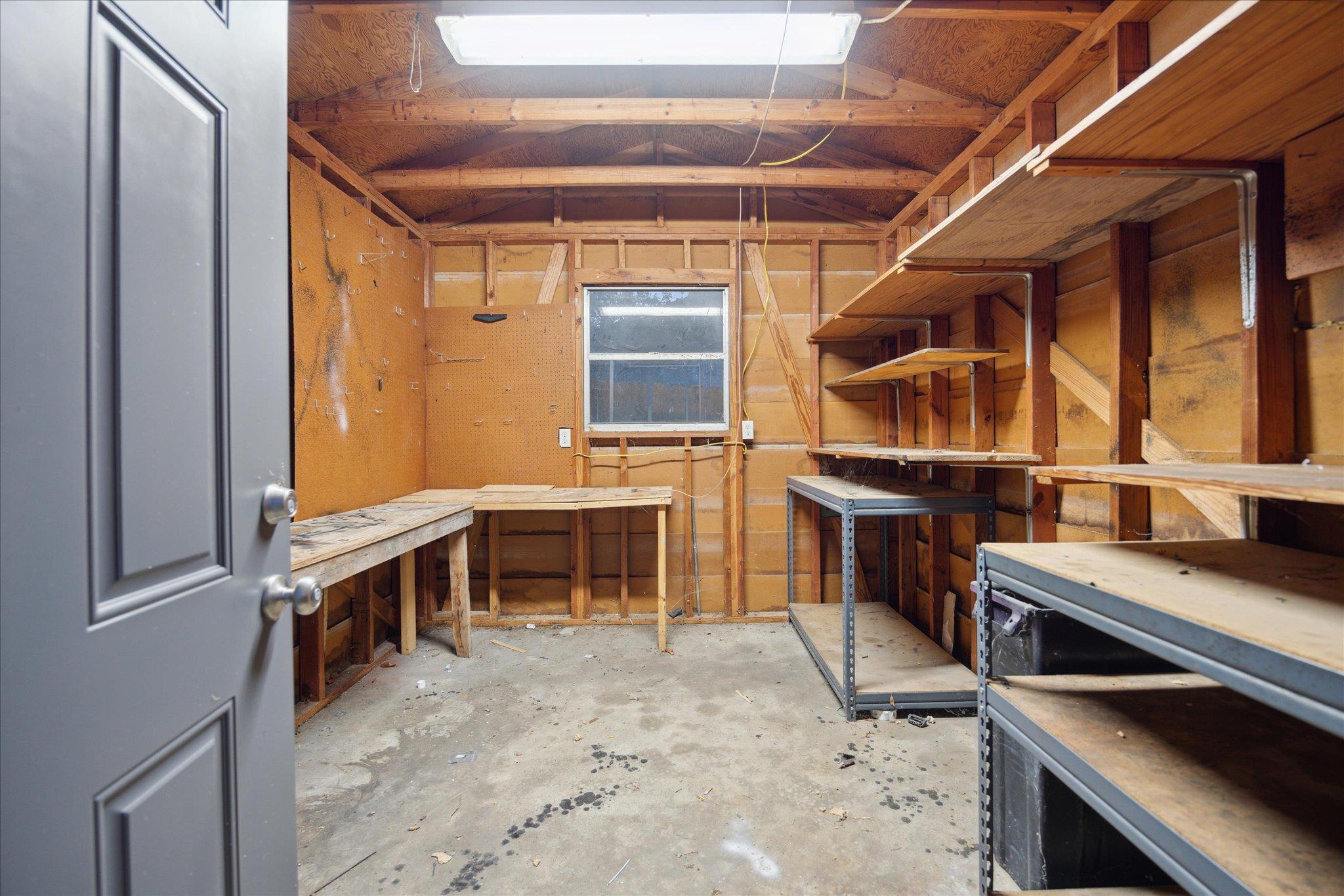 1305 W 1st St, Lampasas, TX 76550