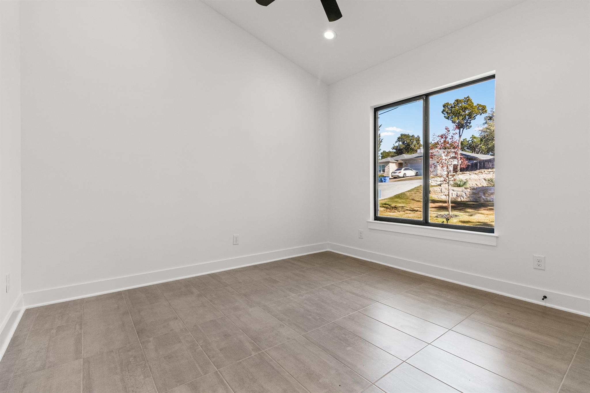 4400 Lindberg Ln, Lago Vista, TX 78645