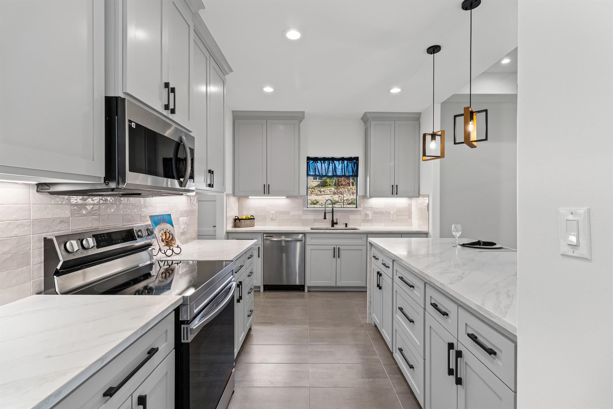 4400 Lindberg Ln, Lago Vista, TX 78645