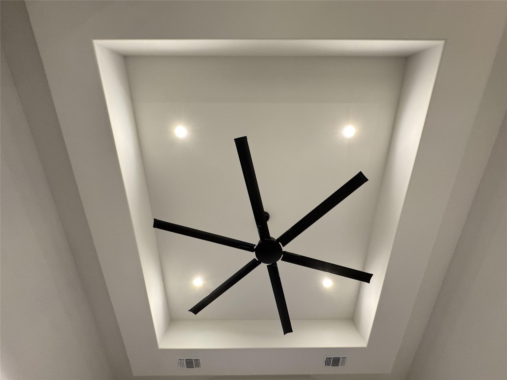 4400 Lindberg Ln, Lago Vista, TX 78645