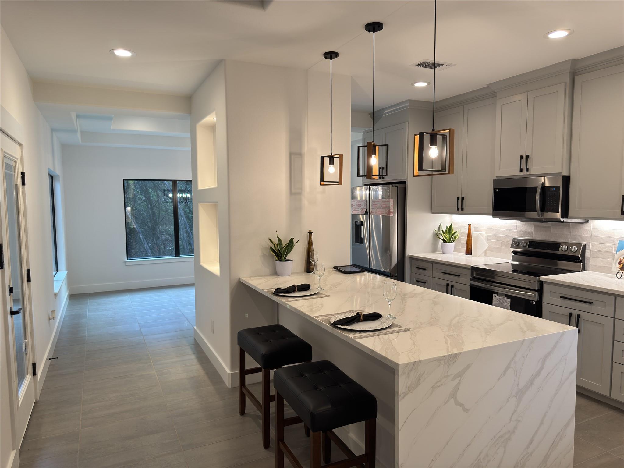 4400 Lindberg Ln, Lago Vista, TX 78645