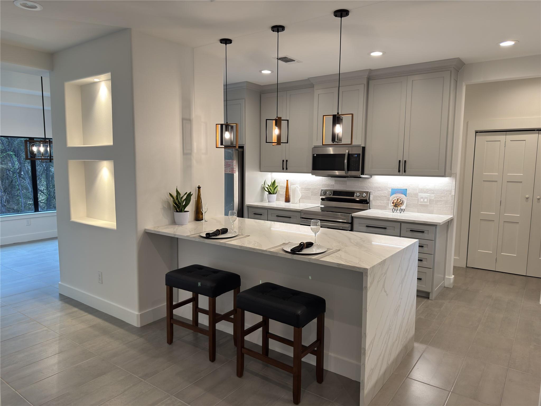 4400 Lindberg Ln, Lago Vista, TX 78645