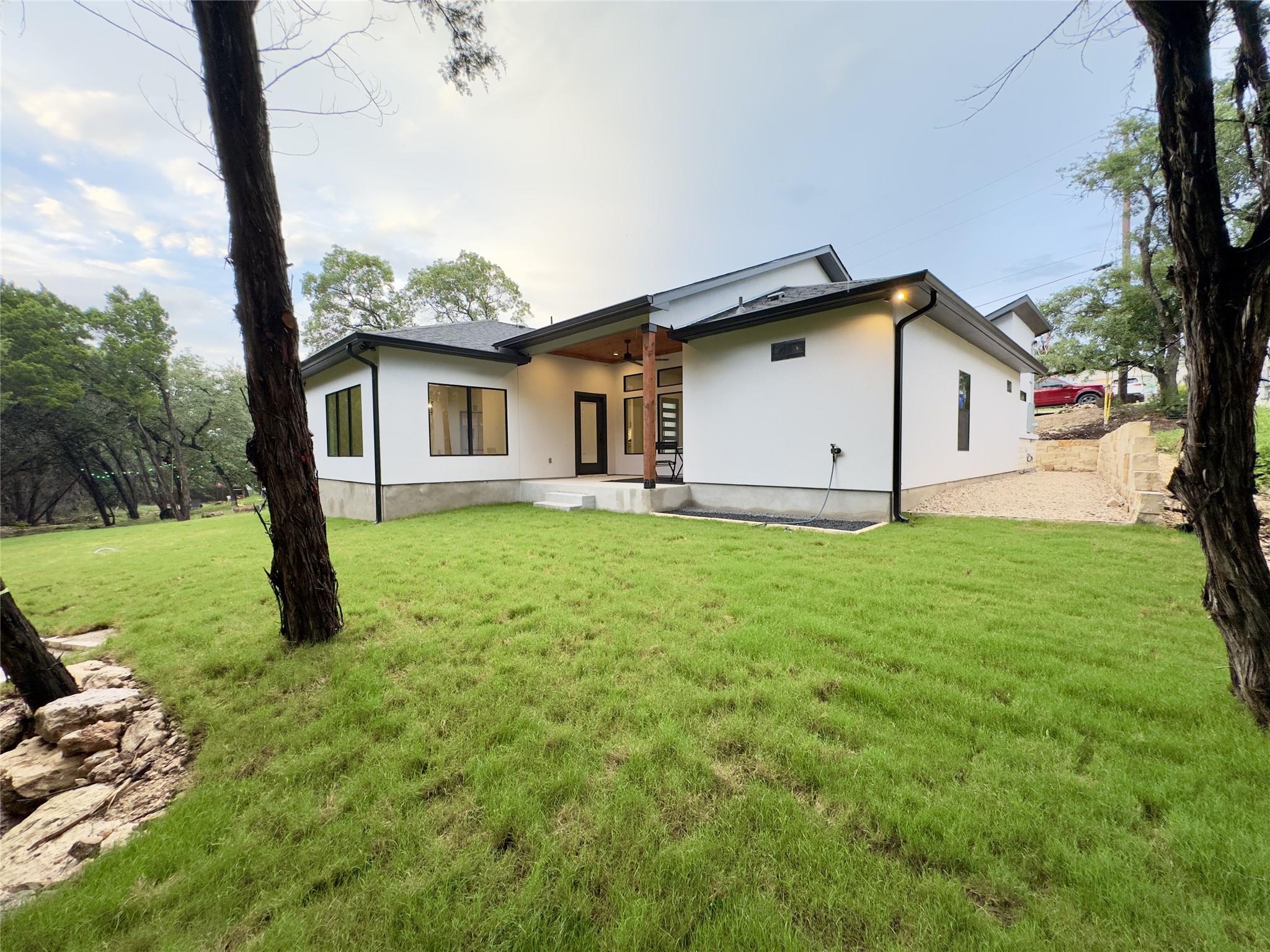 4400 Lindberg Ln, Lago Vista, TX 78645