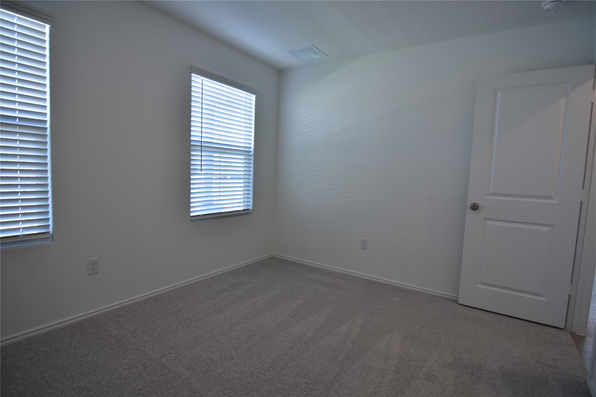 275 Bugbee, Kyle, TX 78640