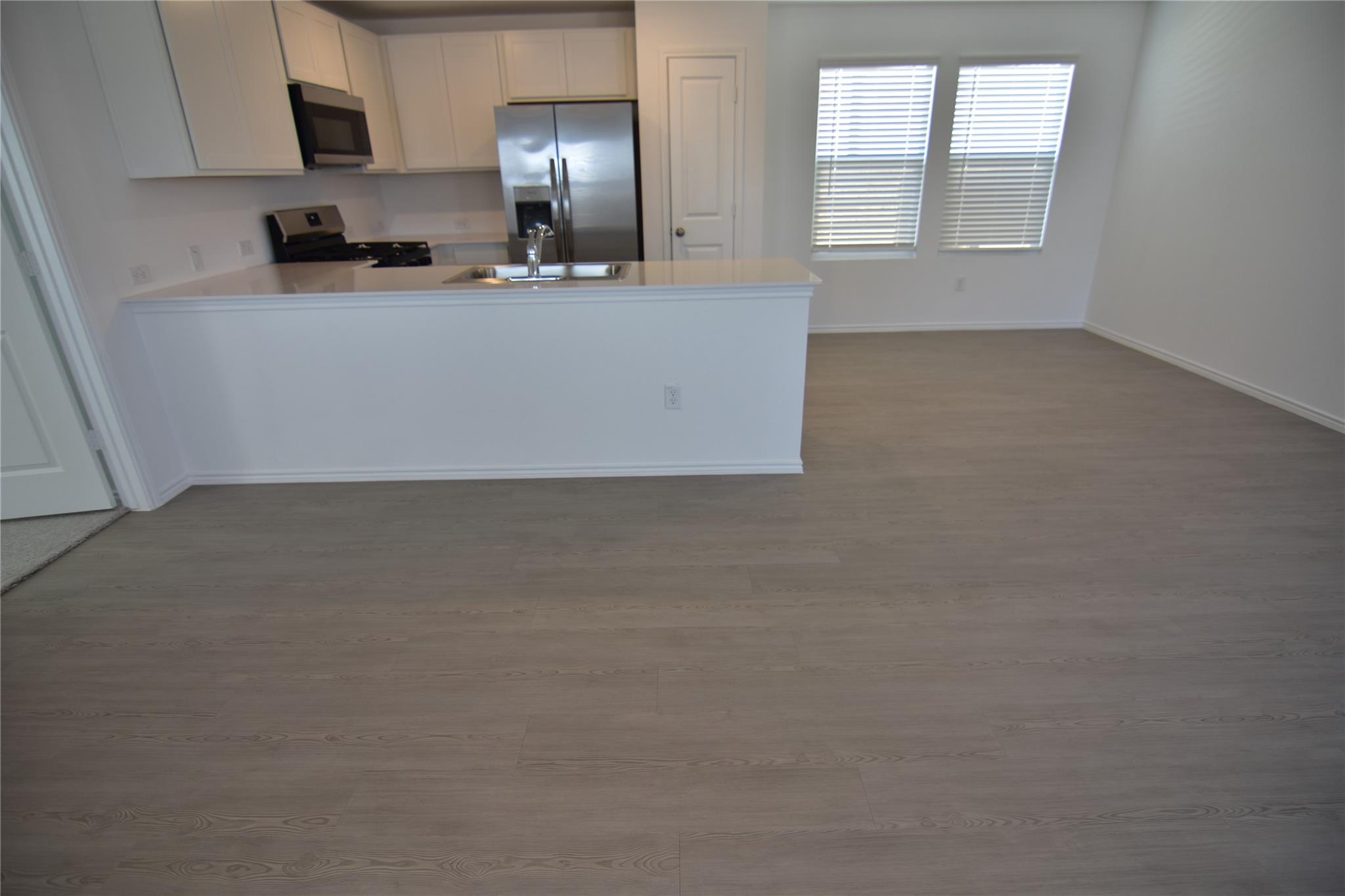 275 Bugbee, Kyle, TX 78640