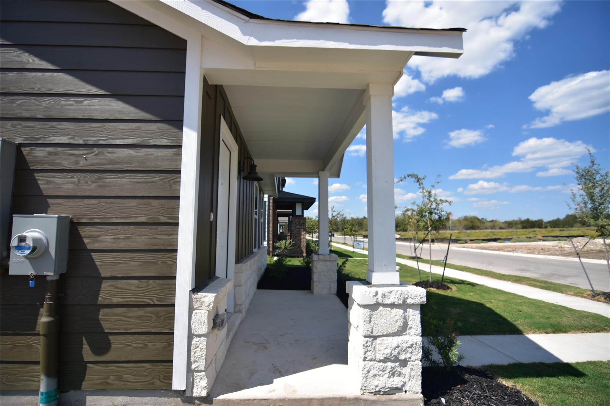 275 Bugbee, Kyle, TX 78640