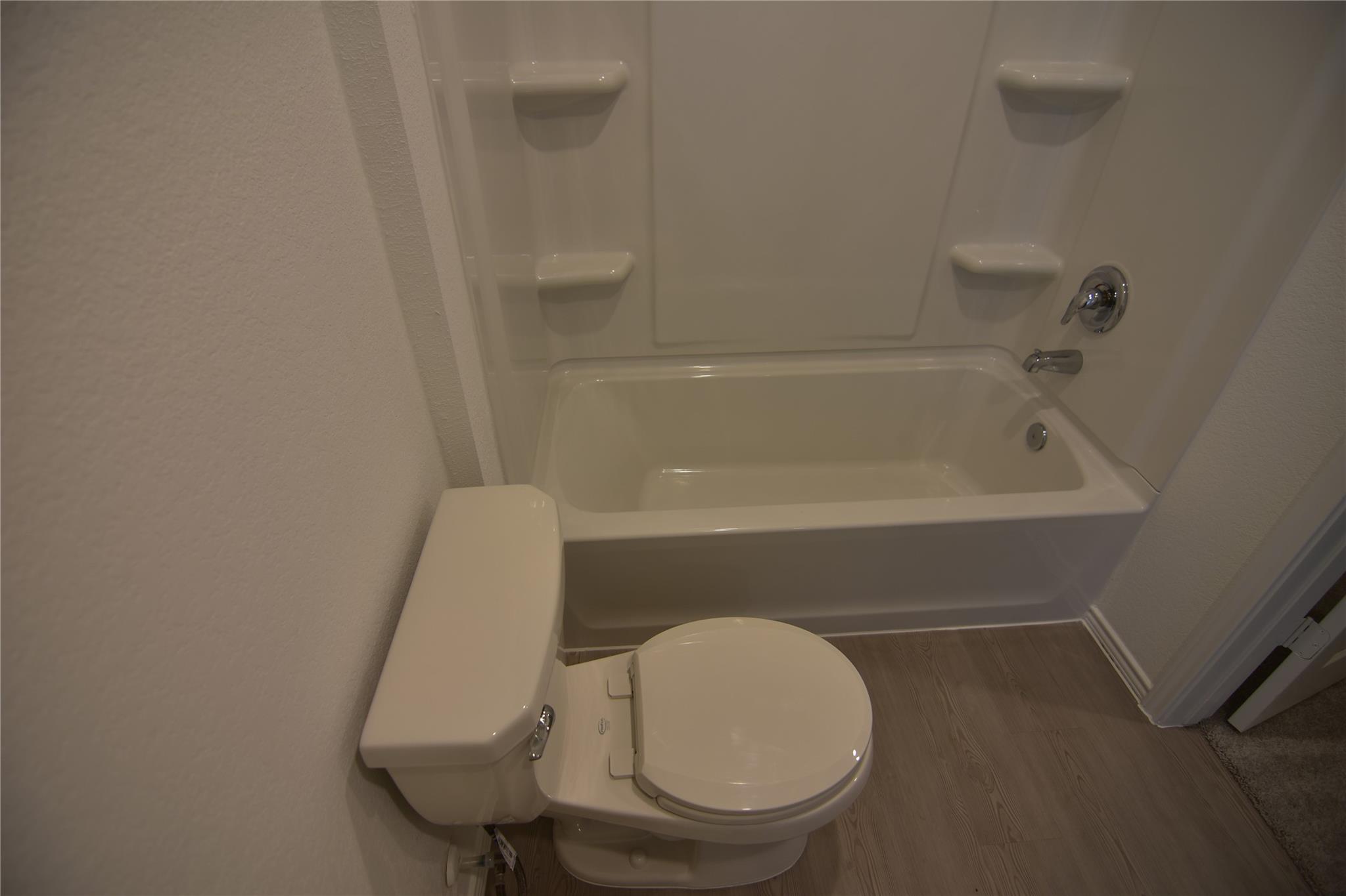 275 Bugbee, Kyle, TX 78640