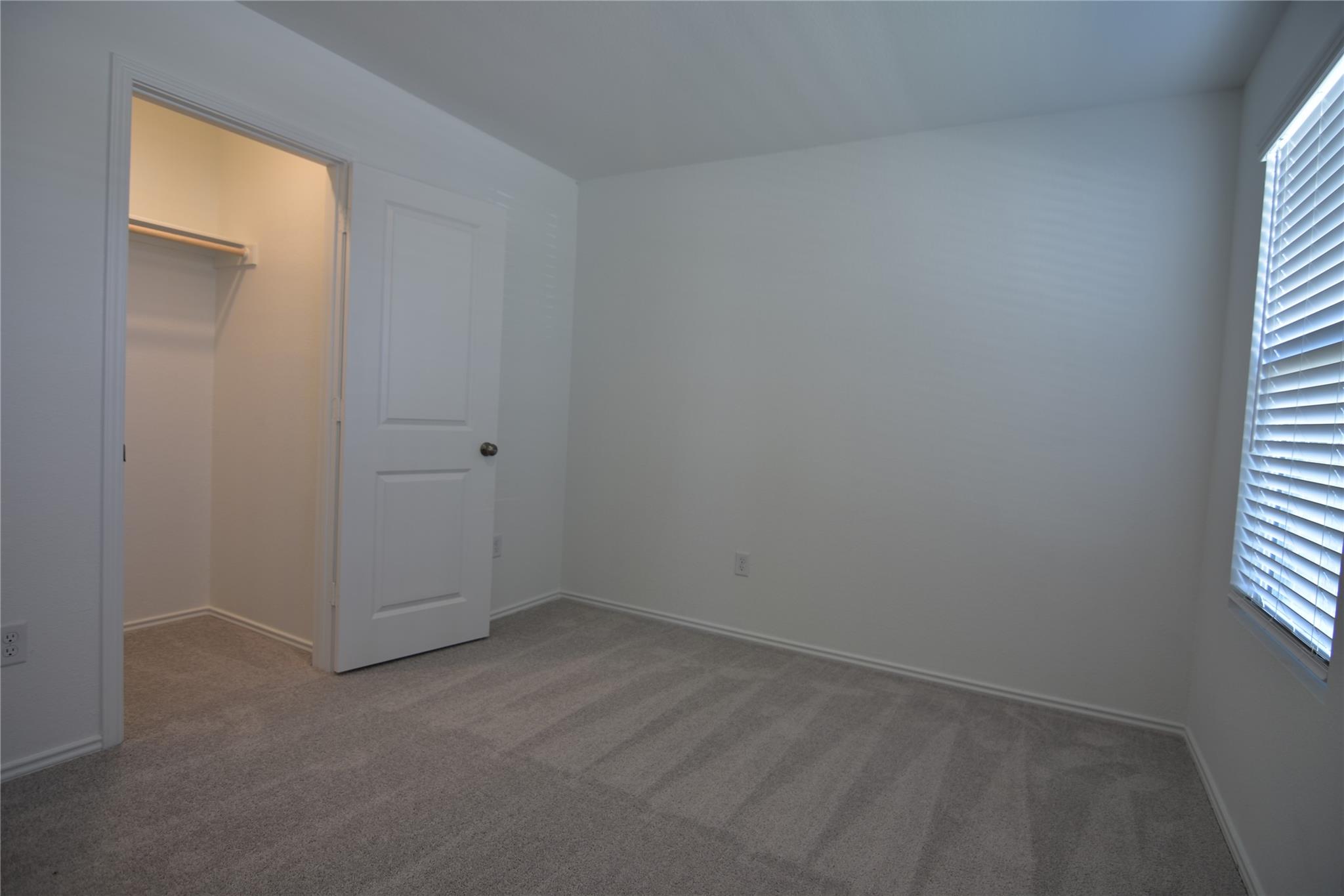 275 Bugbee, Kyle, TX 78640