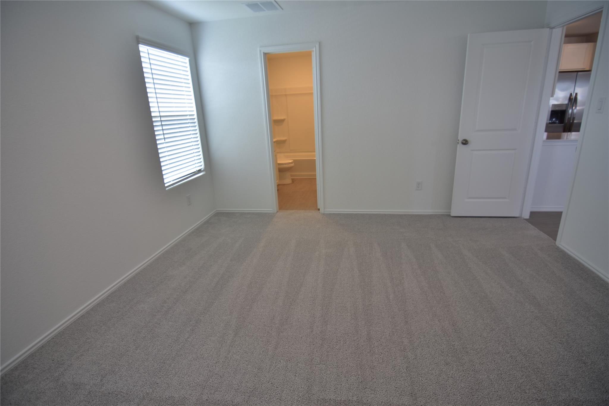 275 Bugbee, Kyle, TX 78640