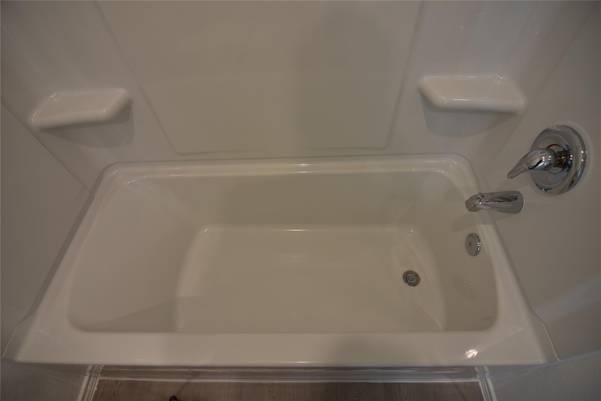 275 Bugbee, Kyle, TX 78640