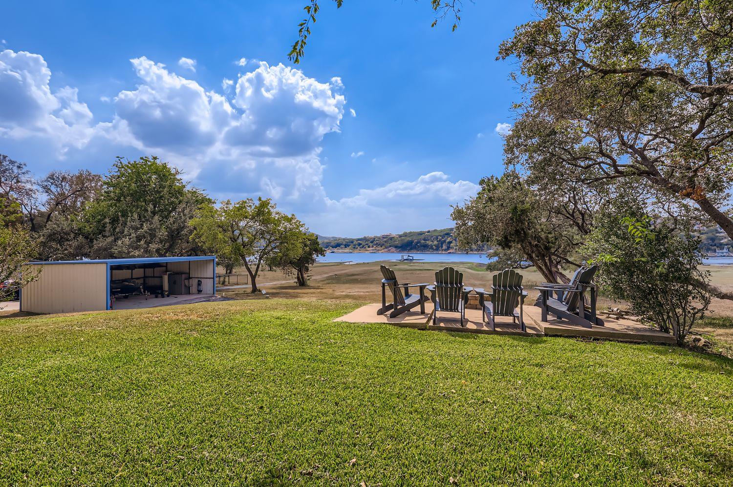 17307 E Darleen Dr, Leander, TX 78641