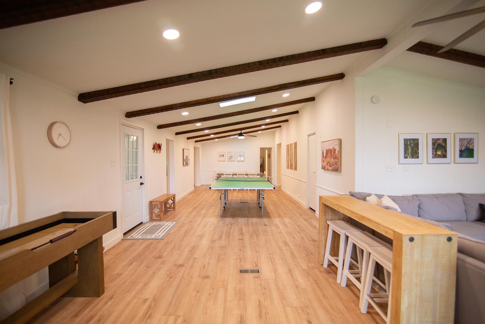 17307 E Darleen Dr, Leander, TX 78641