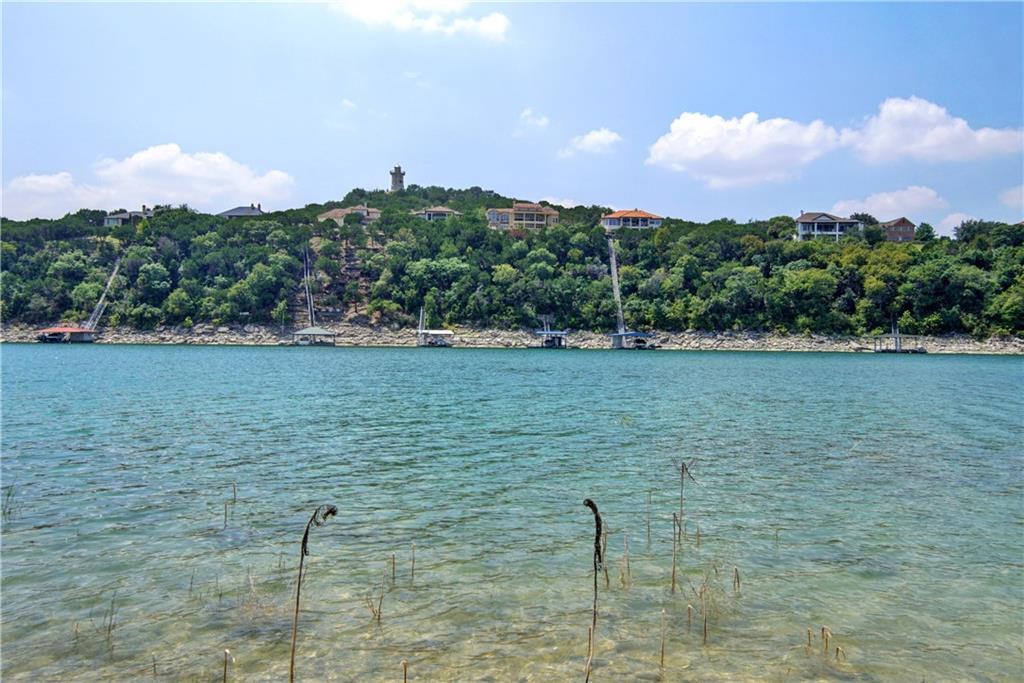 17307 E Darleen Dr, Leander, TX 78641