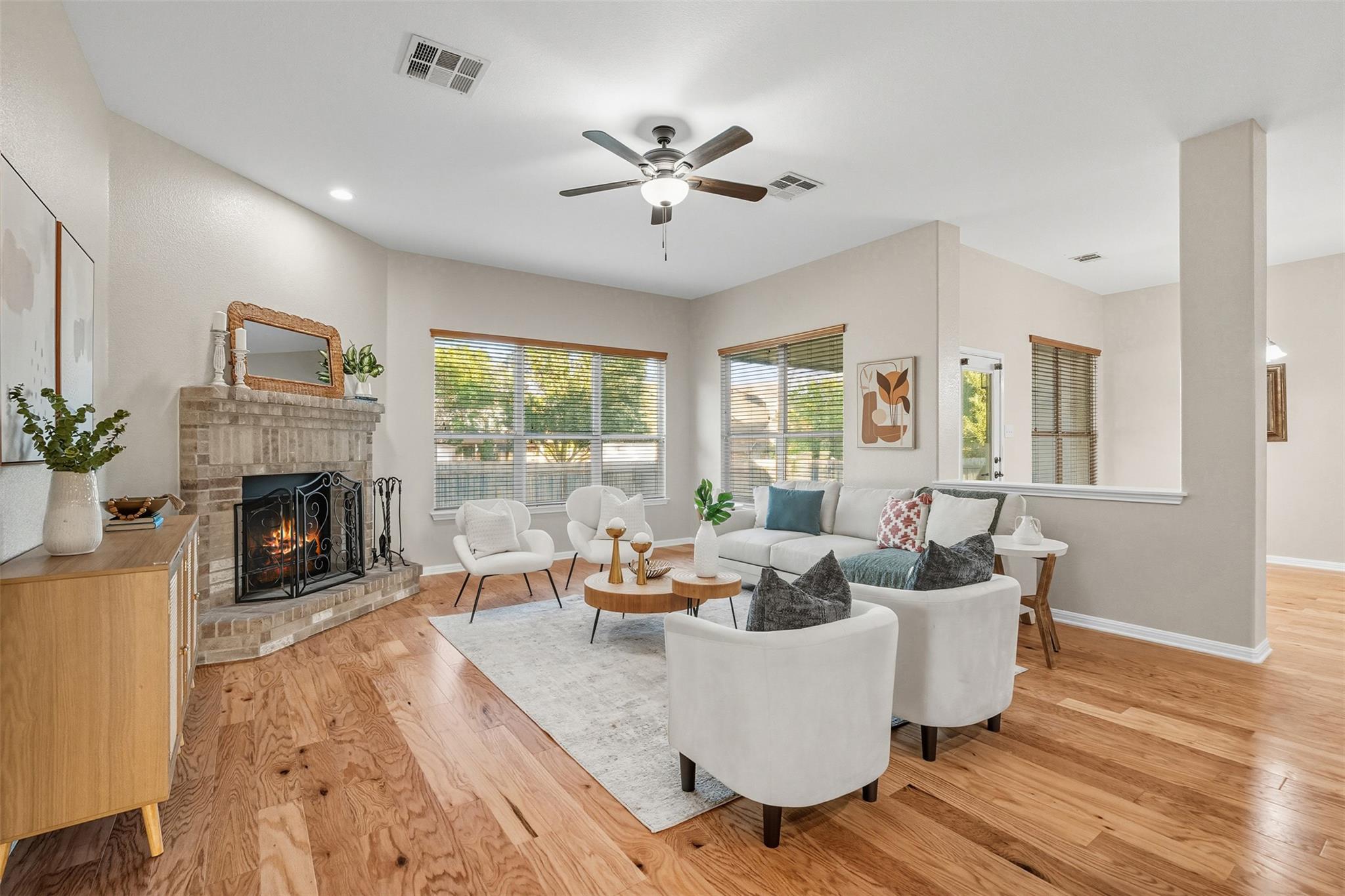 19913 Dornick Hills Ln, Pflugerville, TX 78660