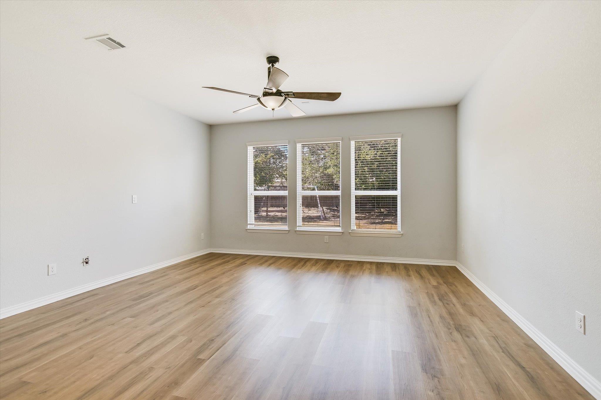 113 Cipressi Cv, Georgetown, TX 78628