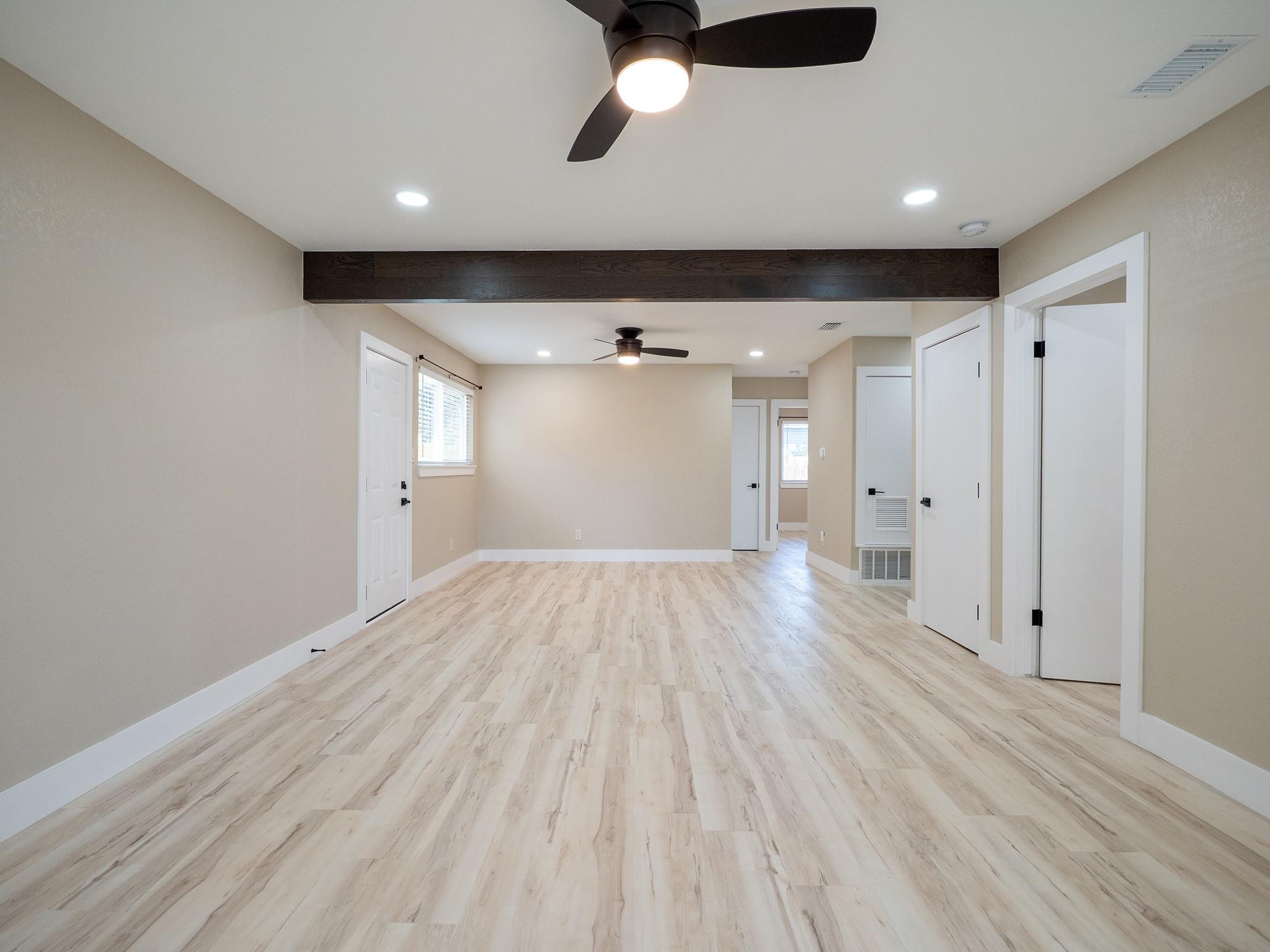 8314 Bowling Green Dr # B, Austin, TX 78757