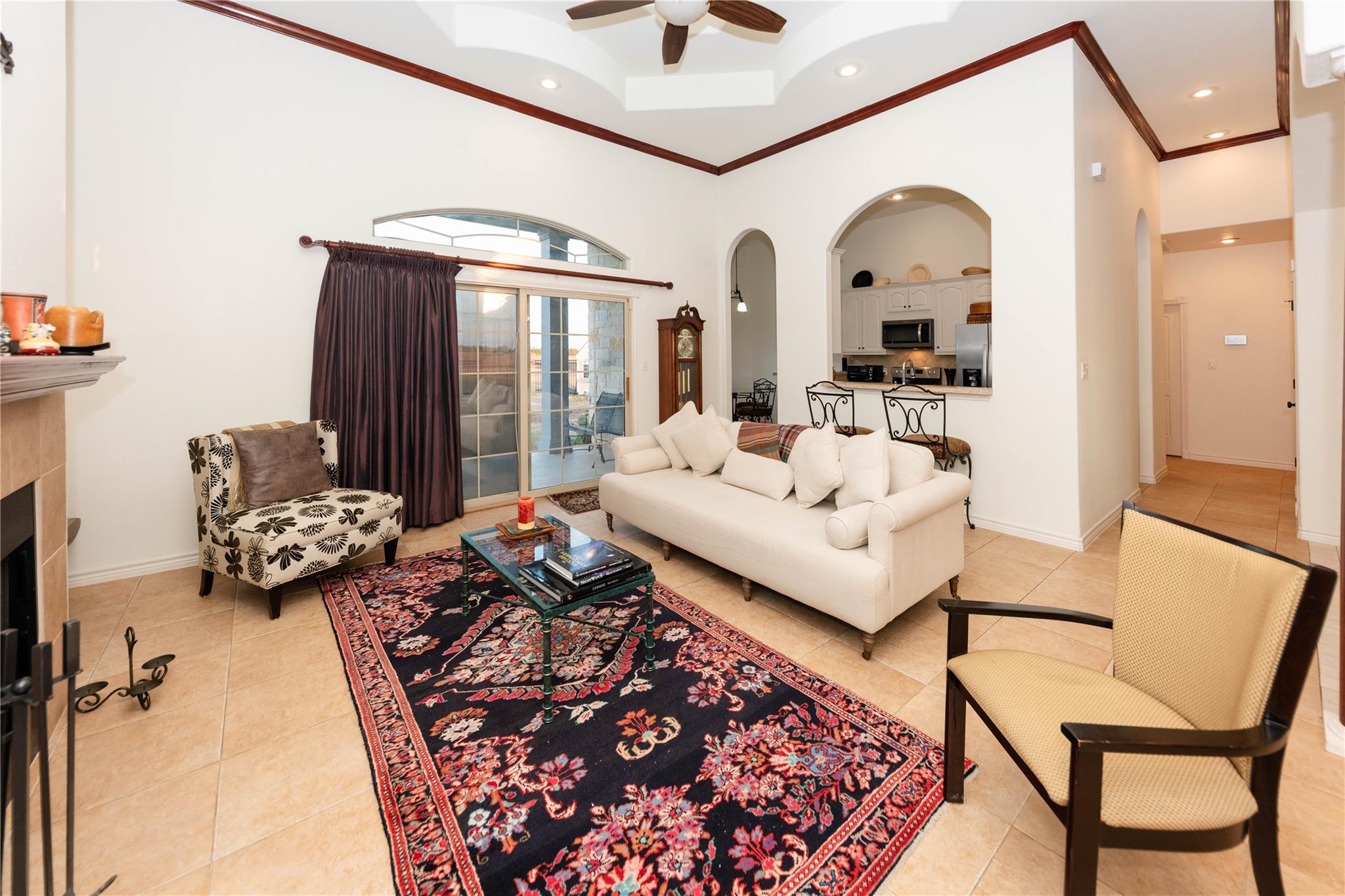 127 Eleanor Ln, Bastrop, TX 78602