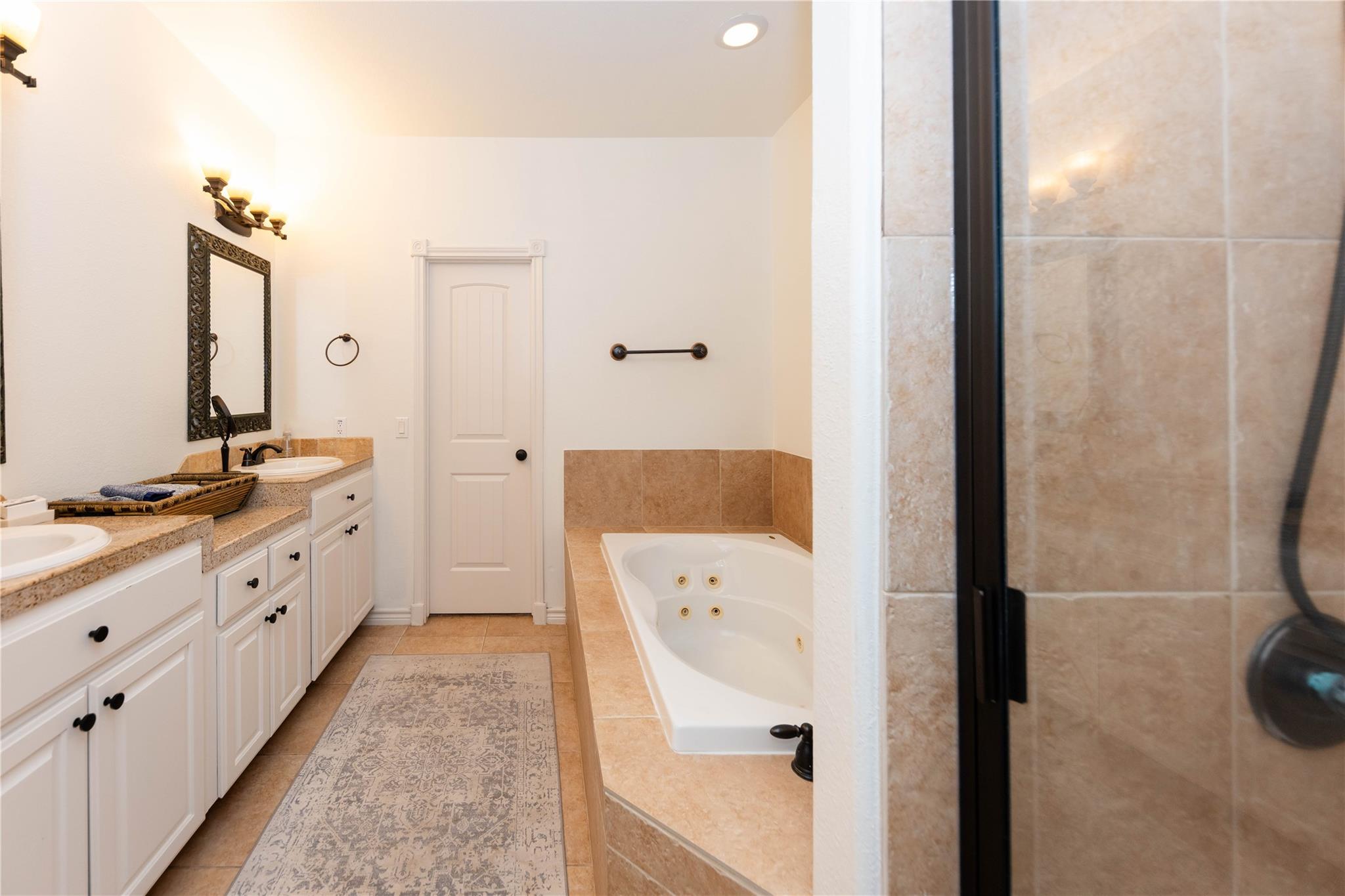 127 Eleanor Ln, Bastrop, TX 78602