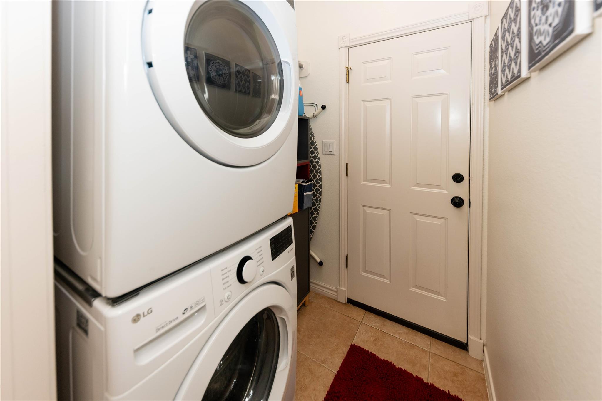 127 Eleanor Ln, Bastrop, TX 78602