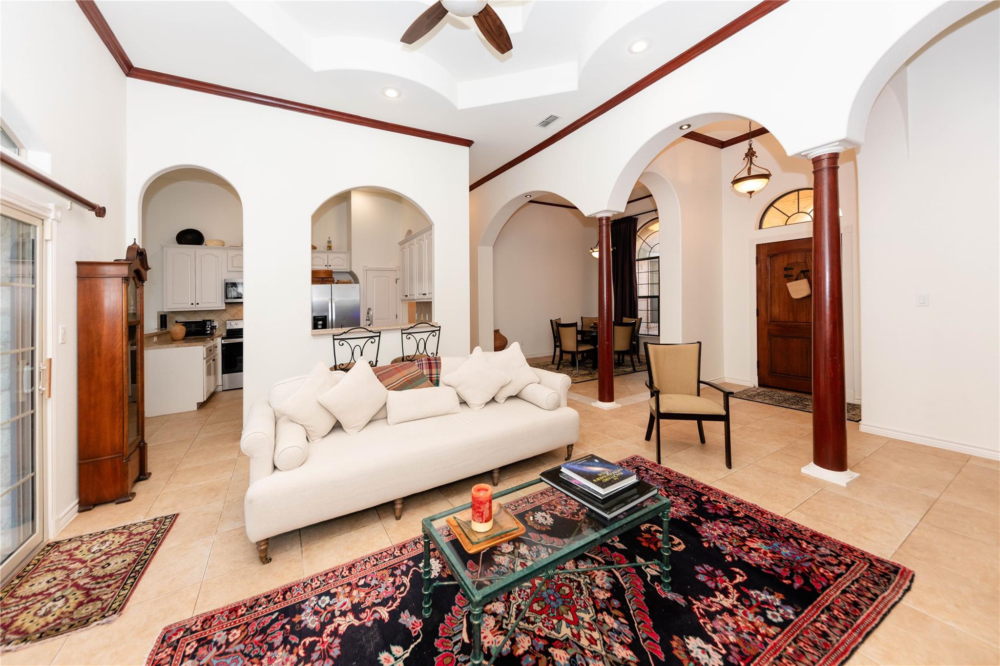 127 Eleanor Ln, Bastrop, TX 78602