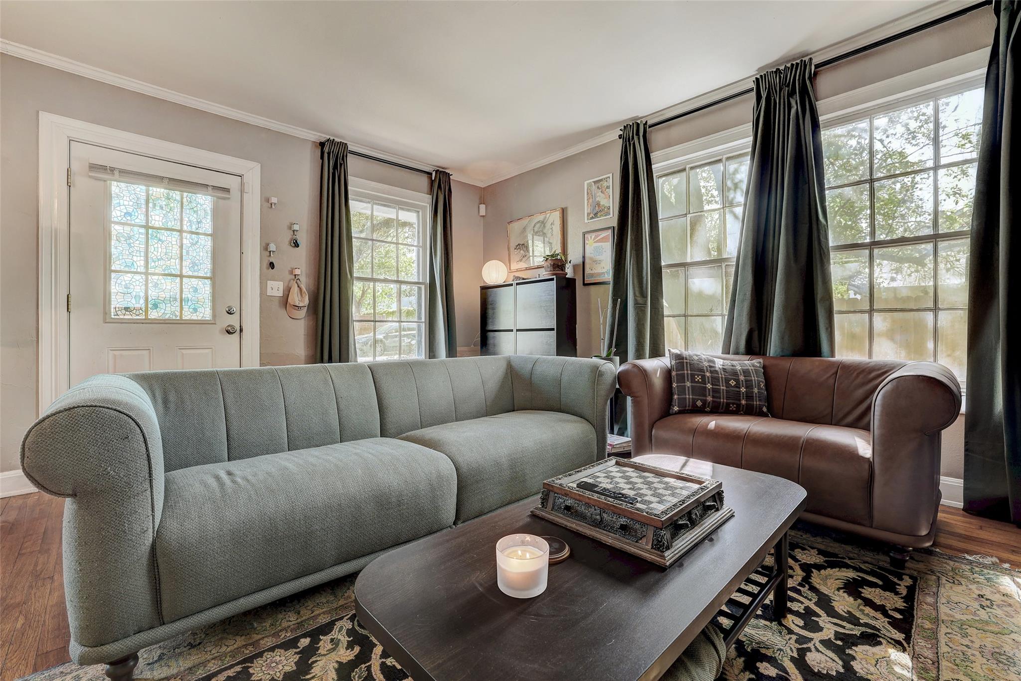 809 E 44th St, Austin, TX 78751