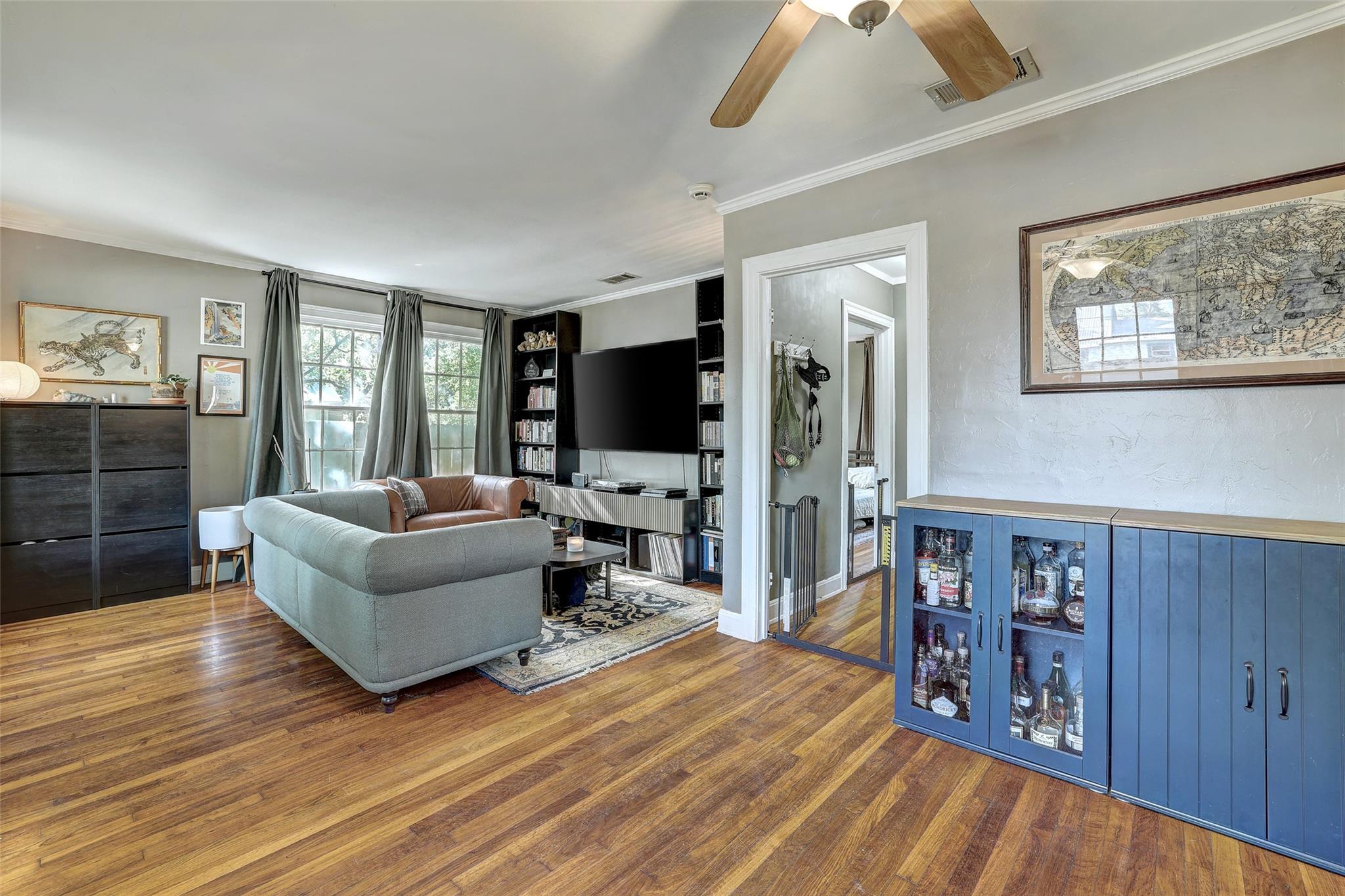 809 E 44th St, Austin, TX 78751