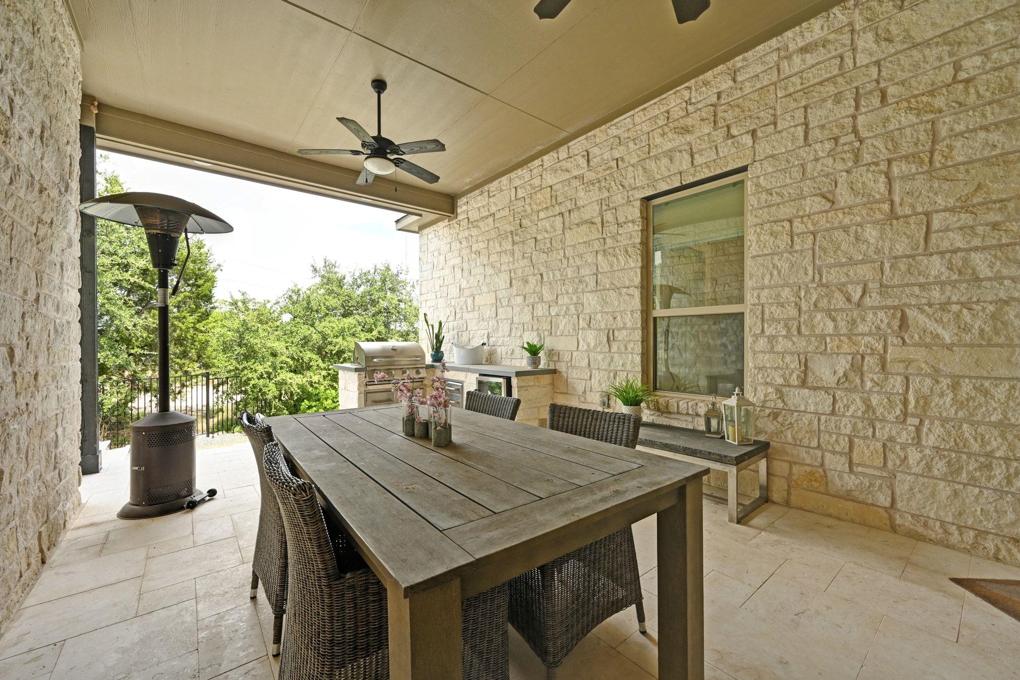 216 Vista Village Cv, Austin, TX 78738