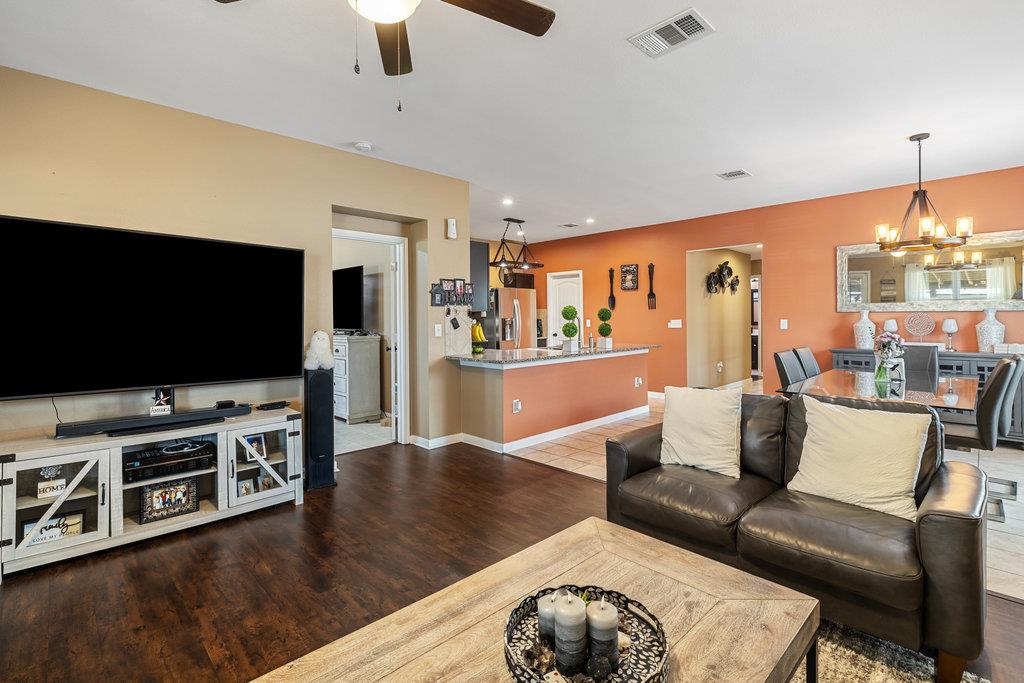 5920 Montrelia Dr, Austin, TX 78724