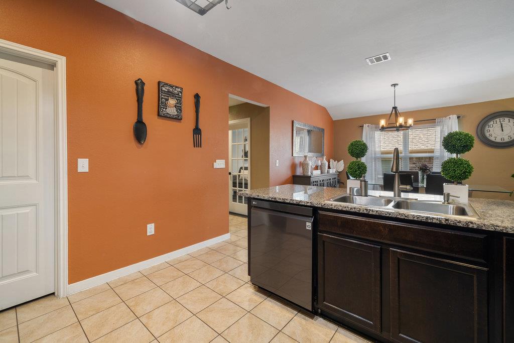 5920 Montrelia Dr, Austin, TX 78724