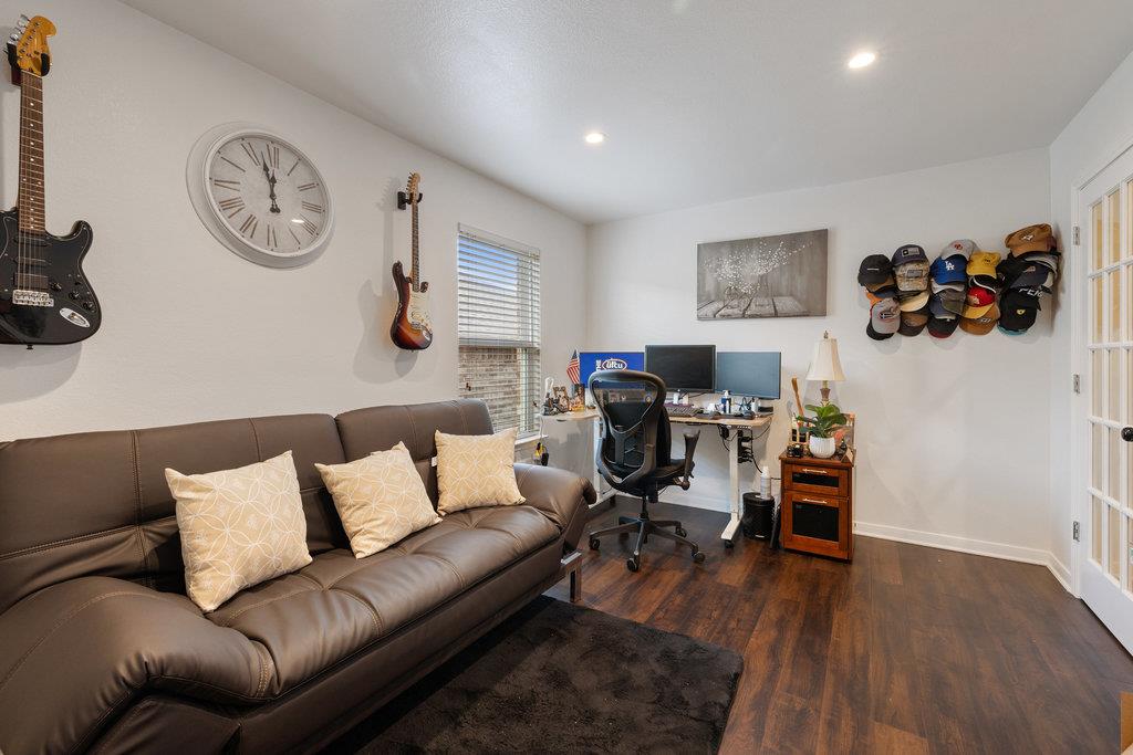 5920 Montrelia Dr, Austin, TX 78724