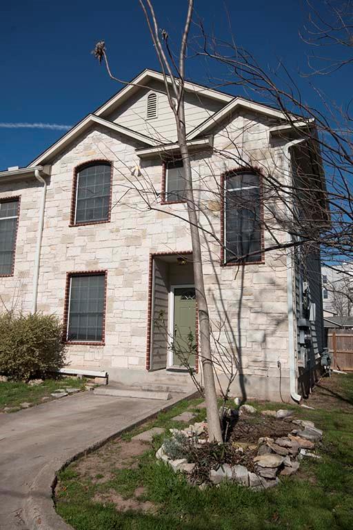 600 Kawnee Dr # D, Austin, TX 78752