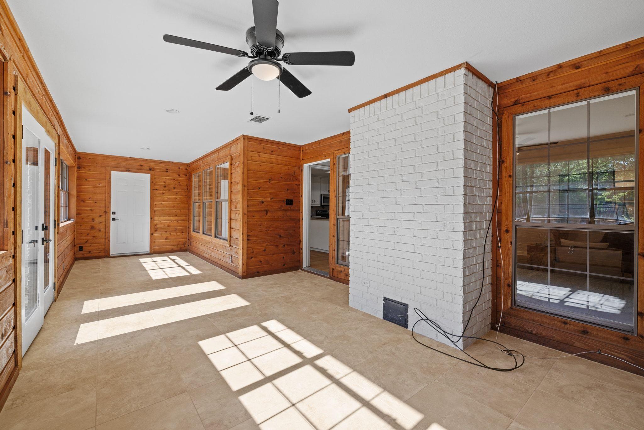 303 S Ridge Cir, Georgetown, TX 78628