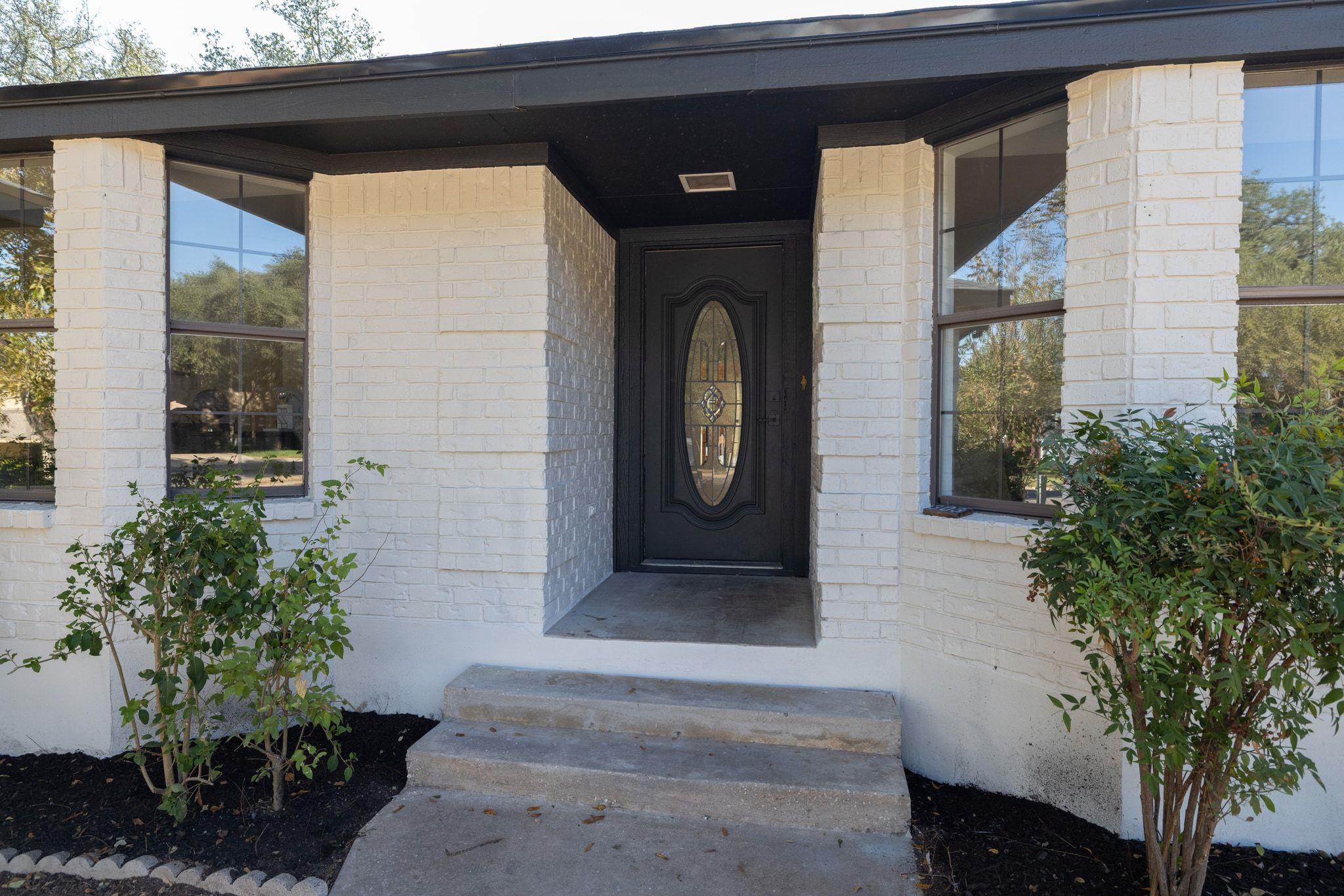 303 S Ridge Cir, Georgetown, TX 78628