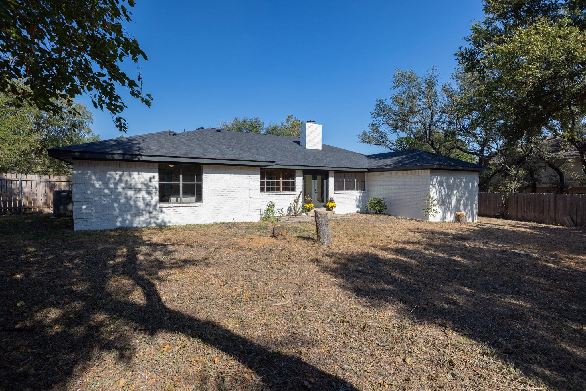 303 S Ridge Cir, Georgetown, TX 78628