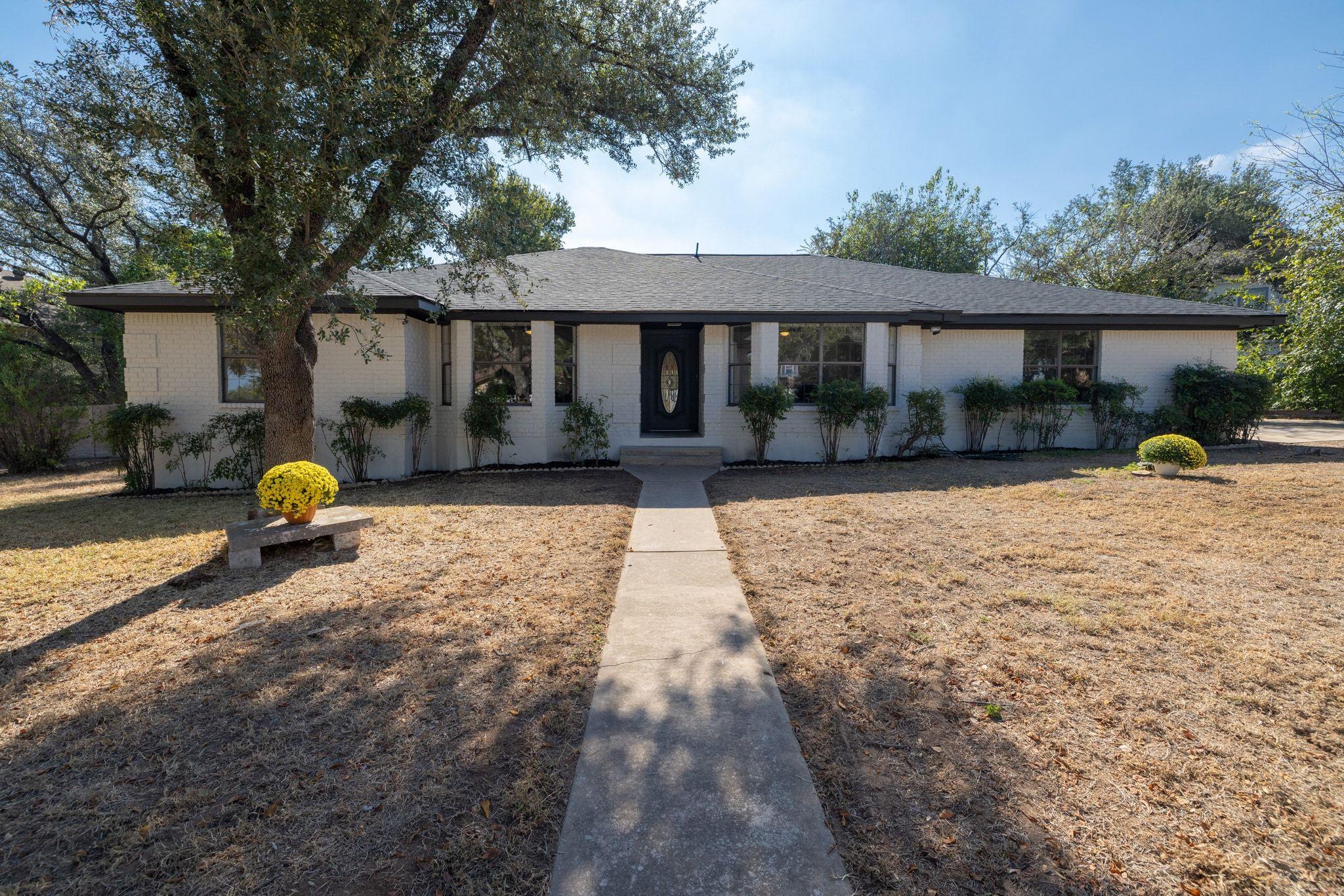 303 S Ridge Cir, Georgetown, TX 78628