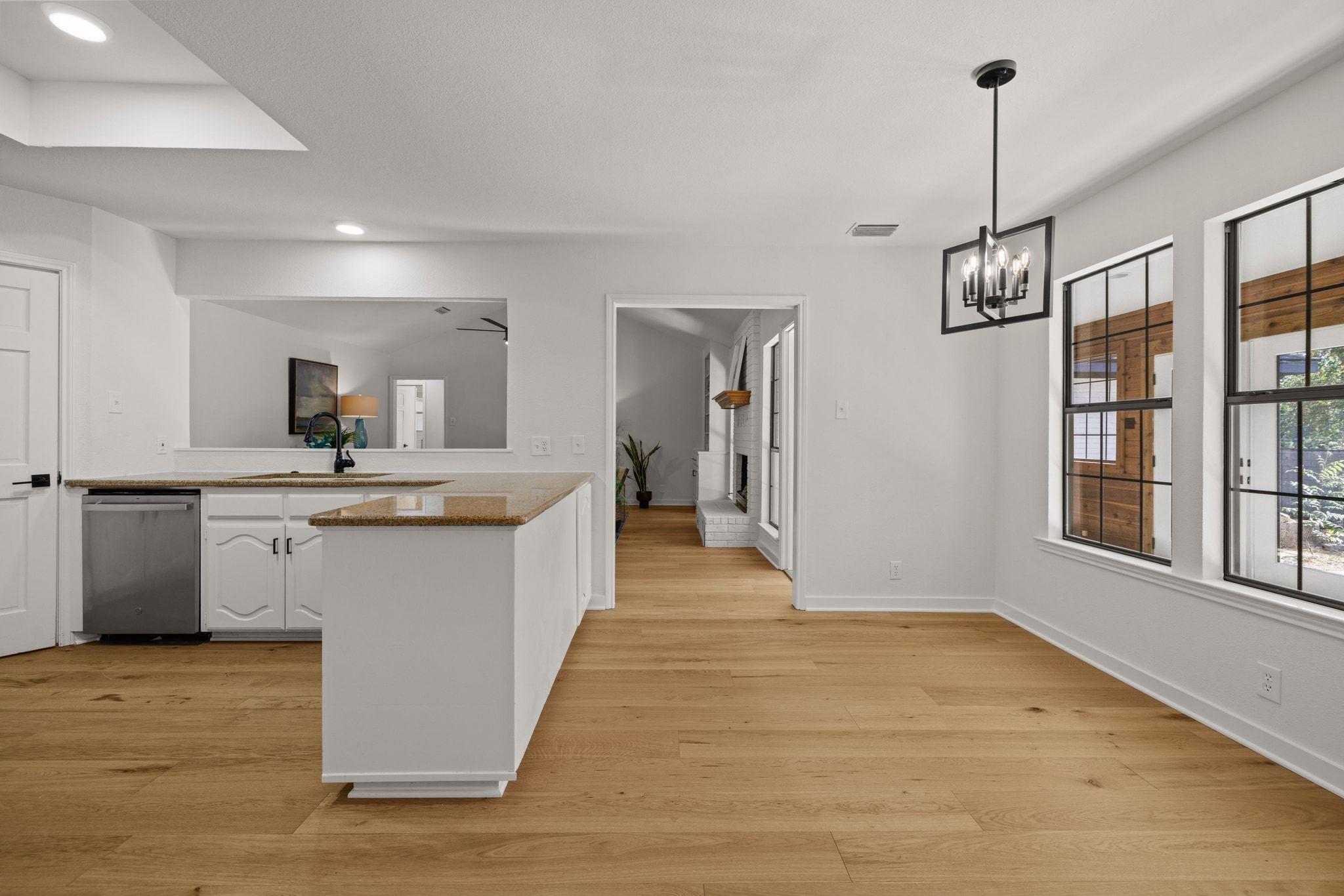 303 S Ridge Cir, Georgetown, TX 78628