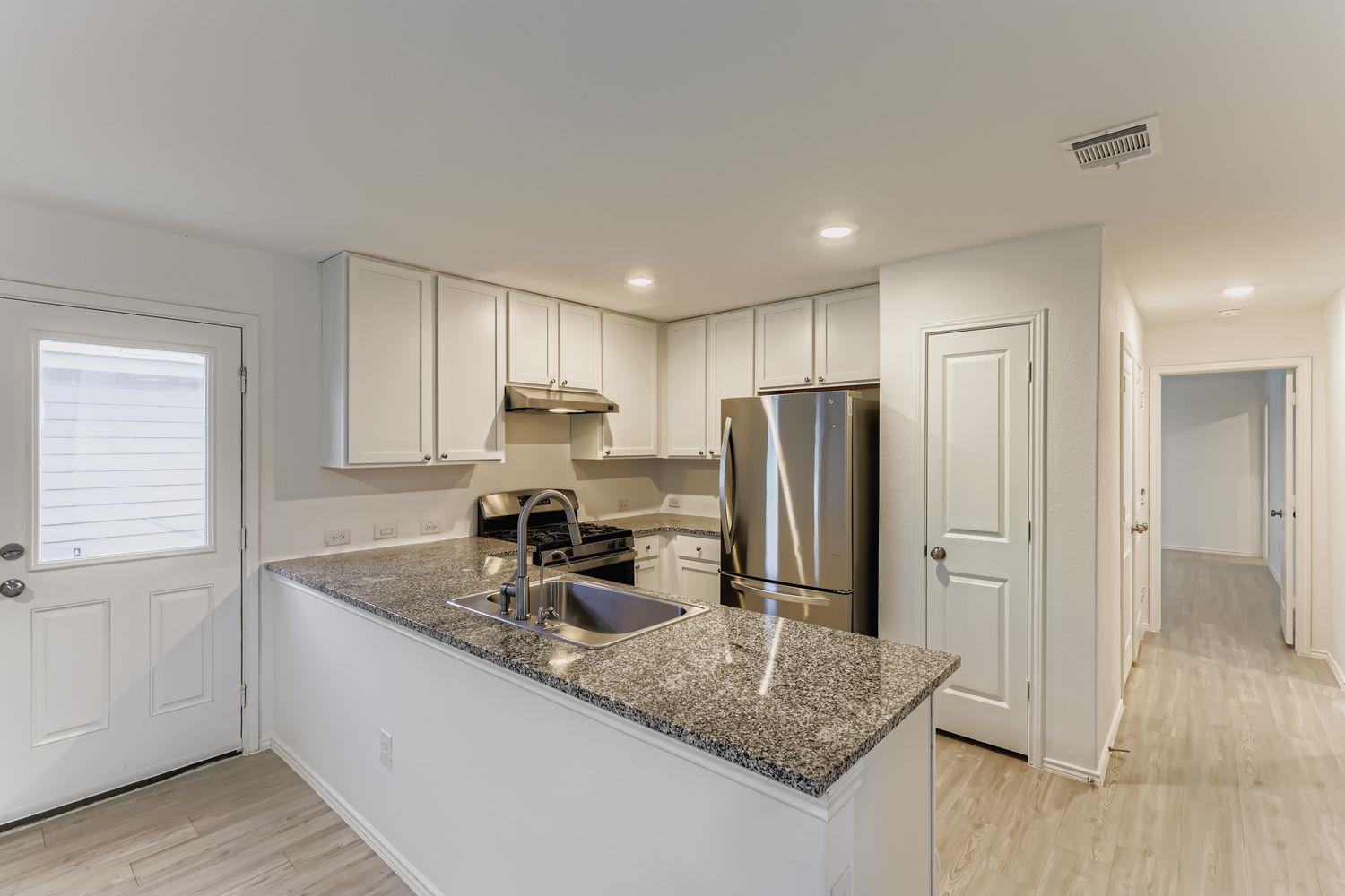 5803 Antonio Place Pl, Seguin, TX 78155