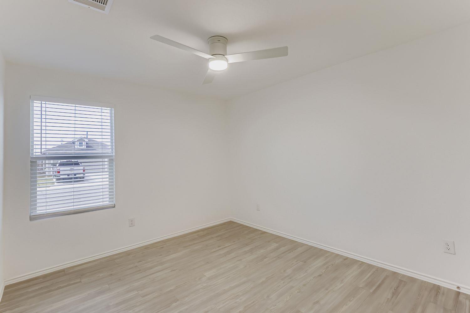 5803 Antonio Place Pl, Seguin, TX 78155