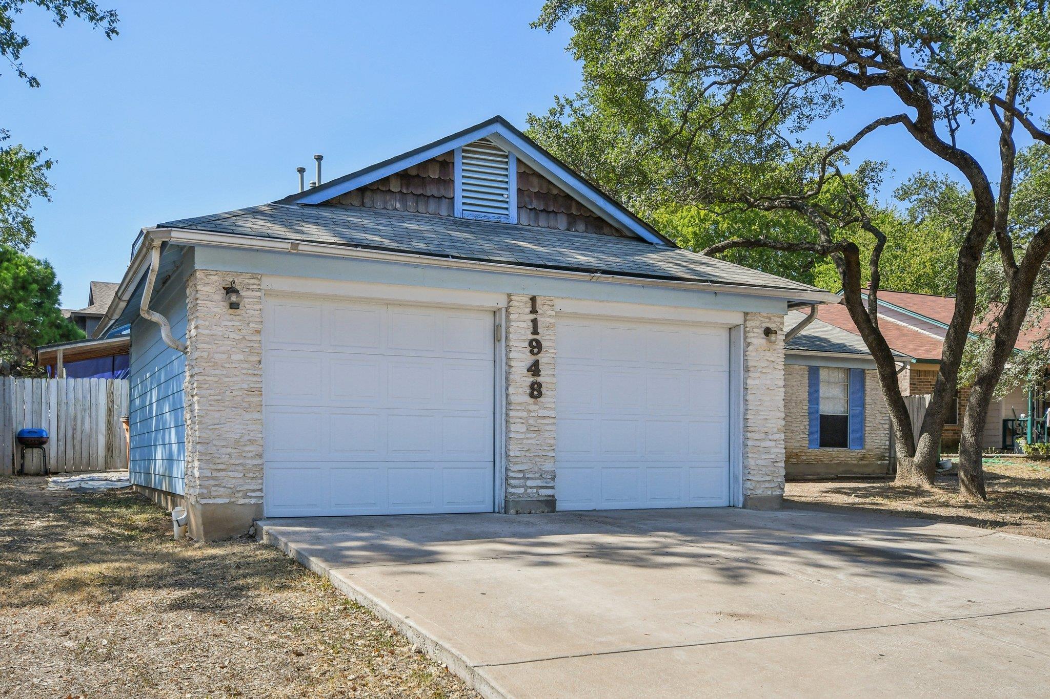 11948 Sunhillow Bnd # A, Austin, TX 78758
