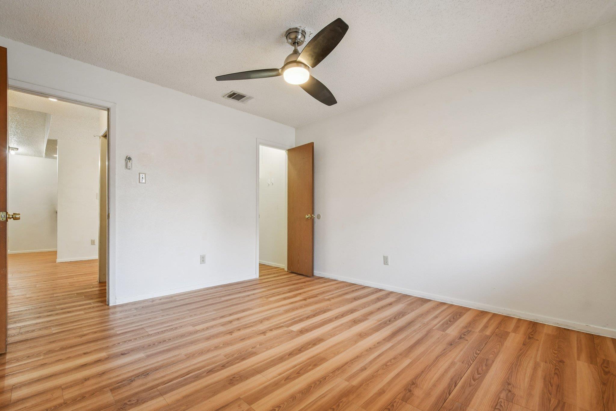 11948 Sunhillow Bnd # A, Austin, TX 78758