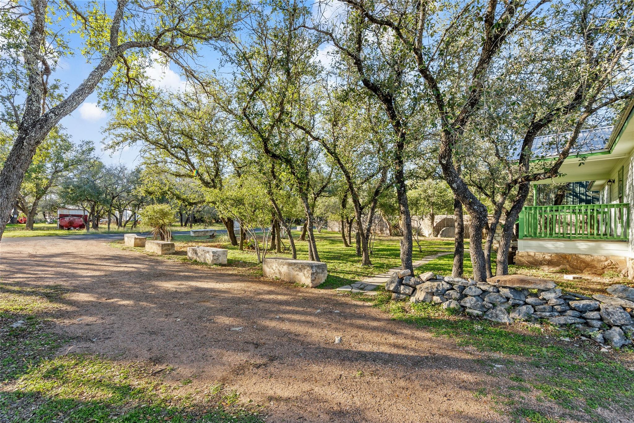 713 Jim Bowie Dr, Spicewood, TX 78669
