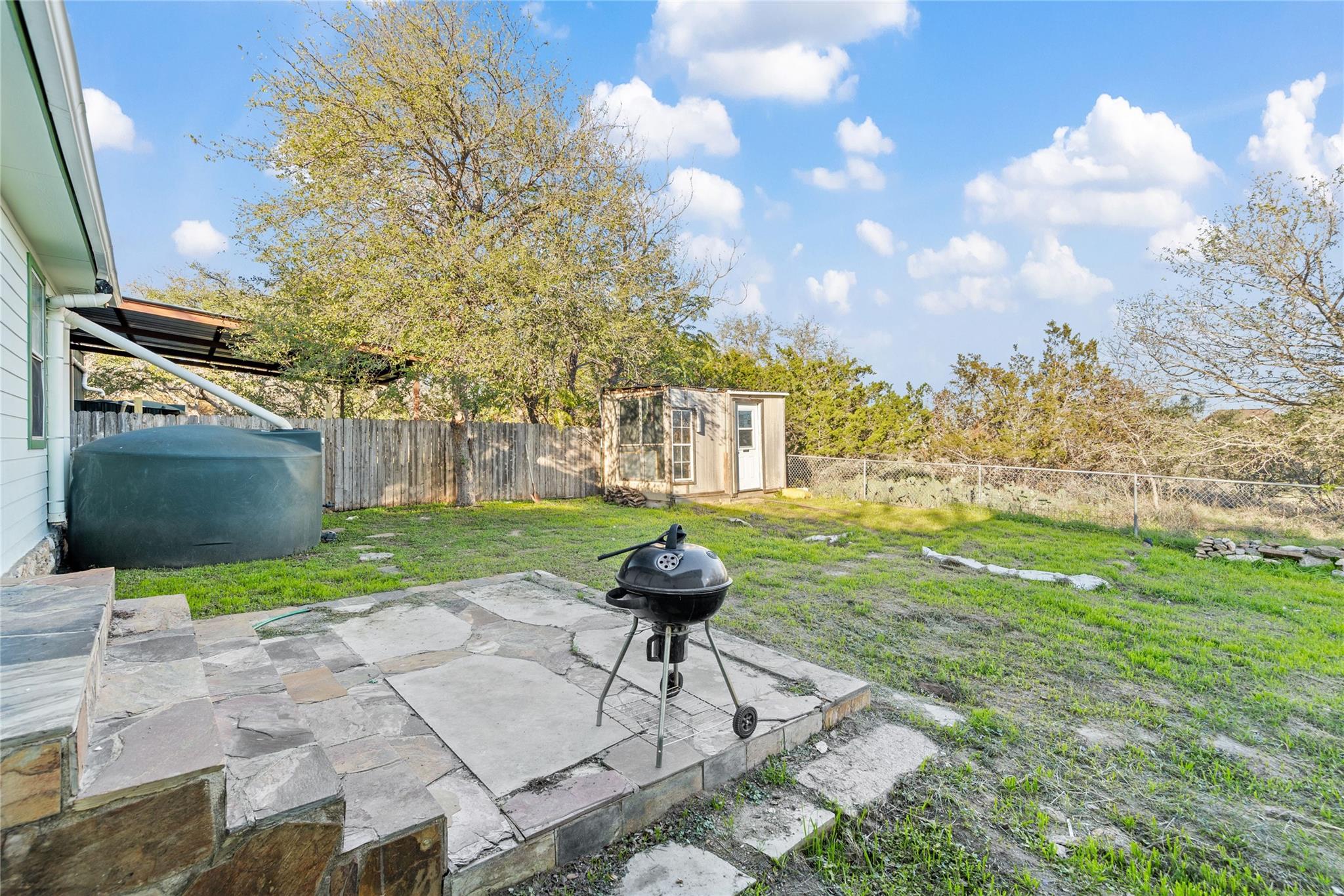 713 Jim Bowie Dr, Spicewood, TX 78669