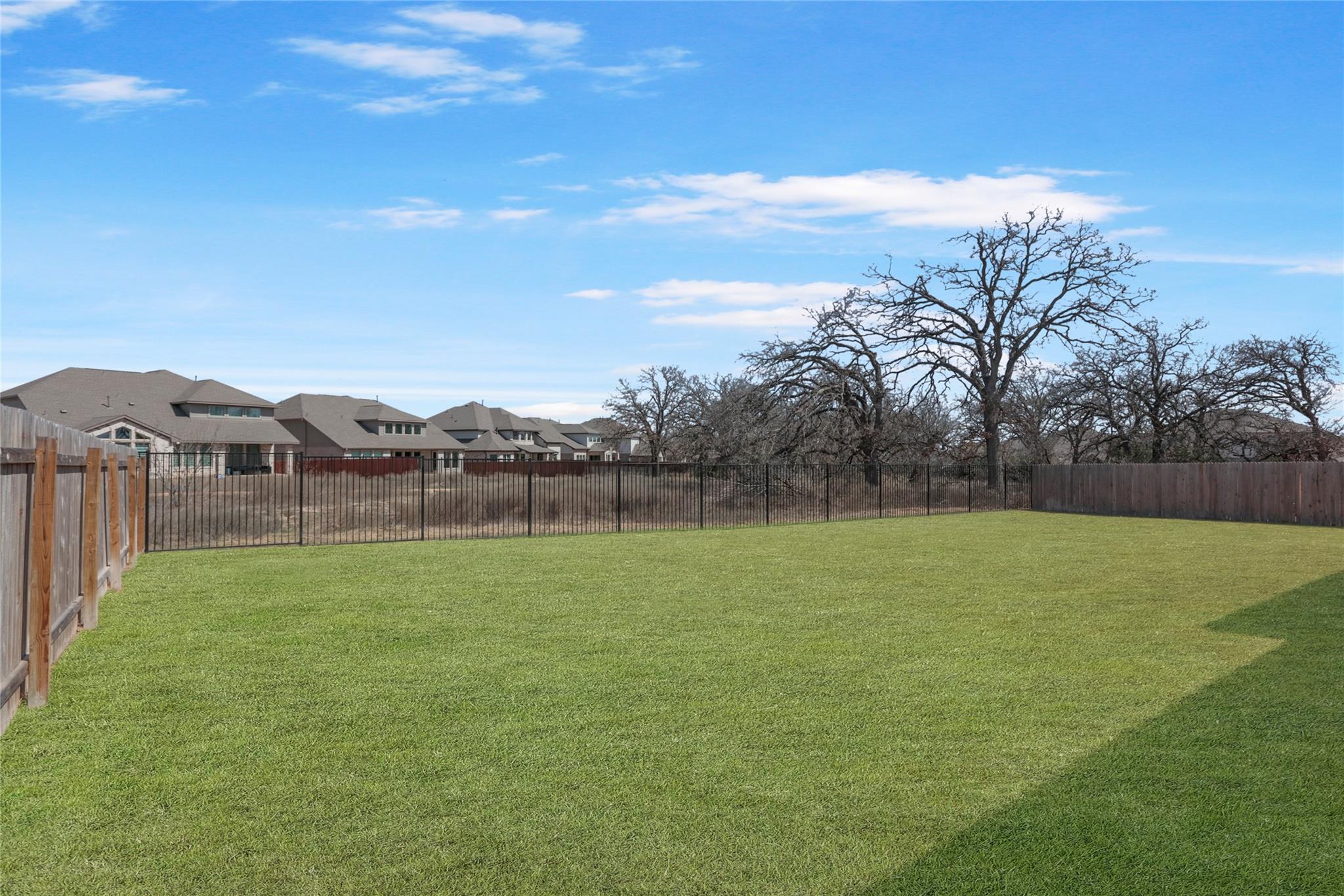 316 Valletta Way, Liberty Hill, TX 78642