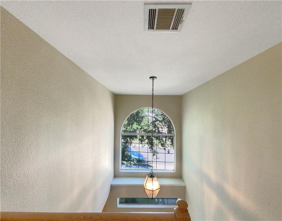 1703 Amber Skyway Cv, Round Rock, TX 78665