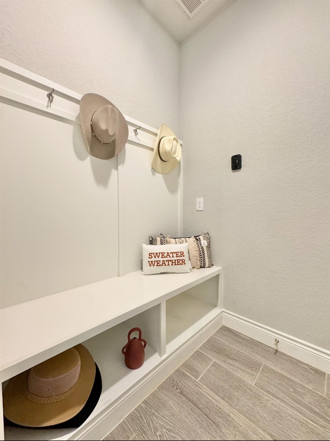 2157 Wildrye Ln, New Braunfels, TX 78132